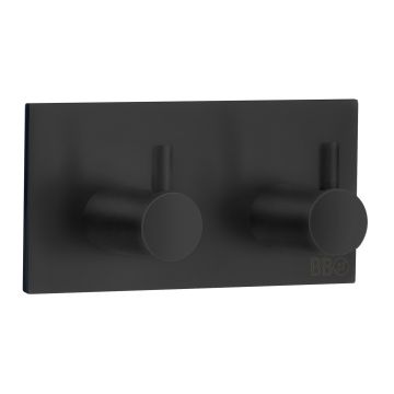 Smedbo CUBE selvklæbende dobbelt krog mat sort 90 x 45 mm
